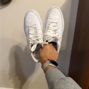Nike White Women's Sneakers
